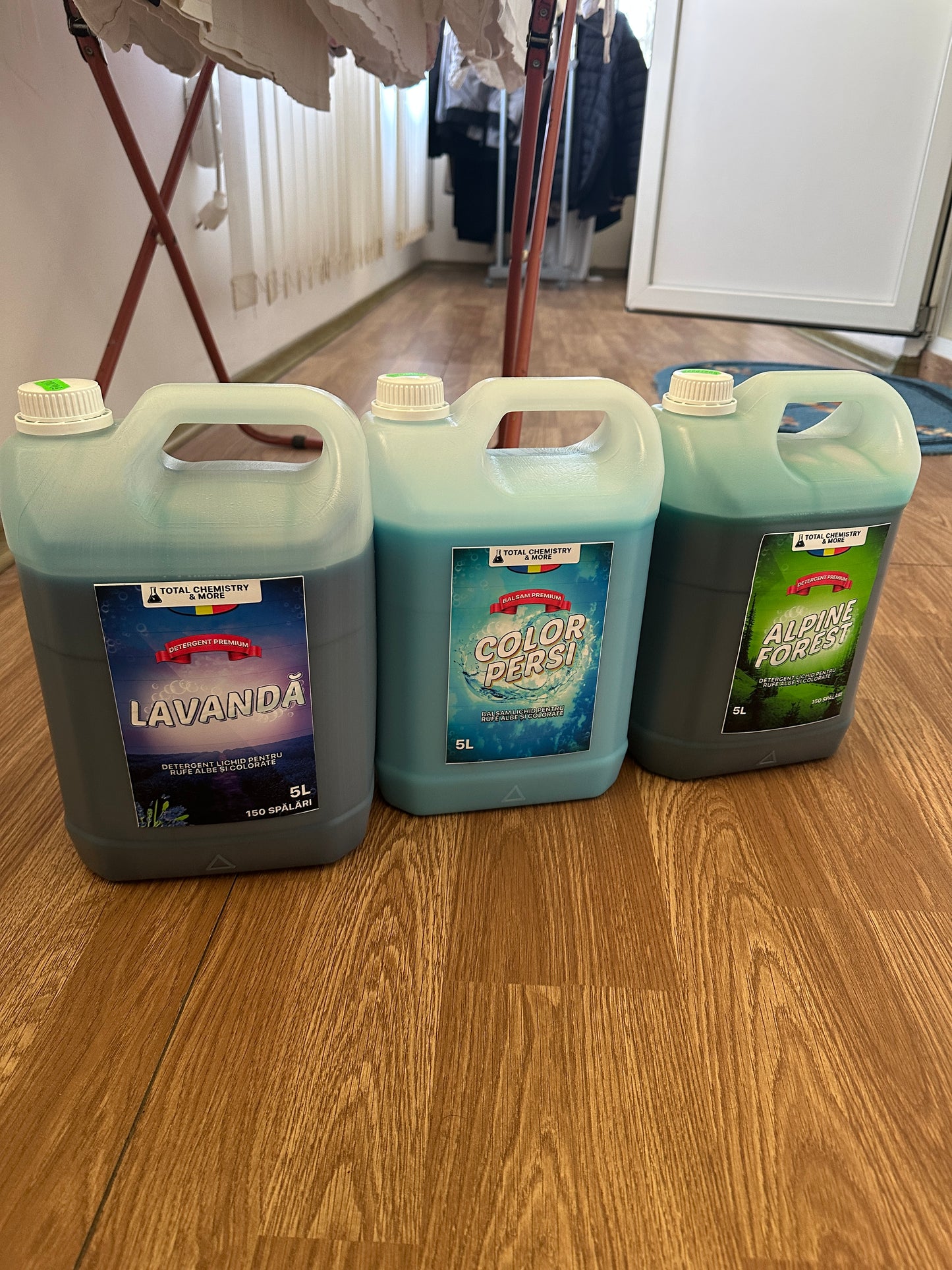 Pachet DETERGENTI (2x5L) + BALSAM (1x5L) + DETERGENT DE VASE (150ml) *CADOU*